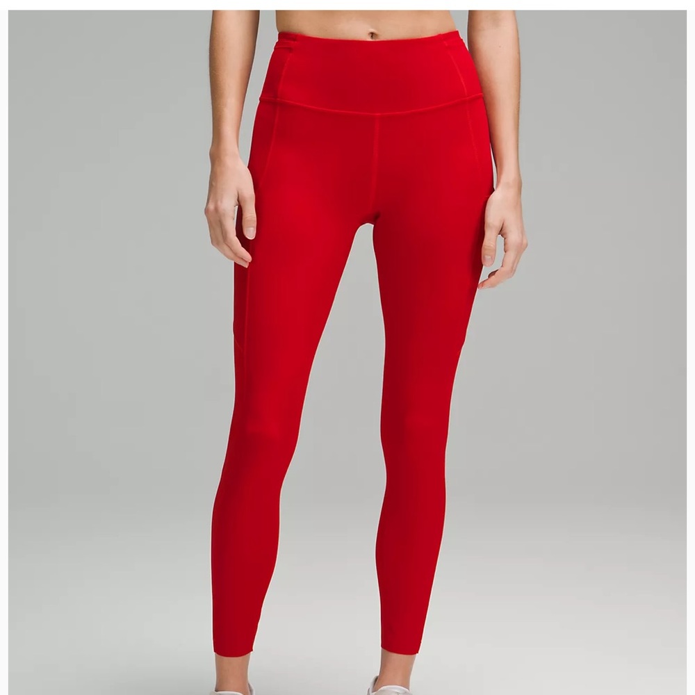 NWOT Red Lululemon Size 4 Swift Speed High
Rise Tight 28"…